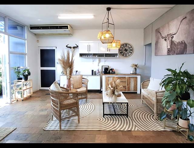 67M² OFFICE FOR SALE IN BALLITO DISTRICT